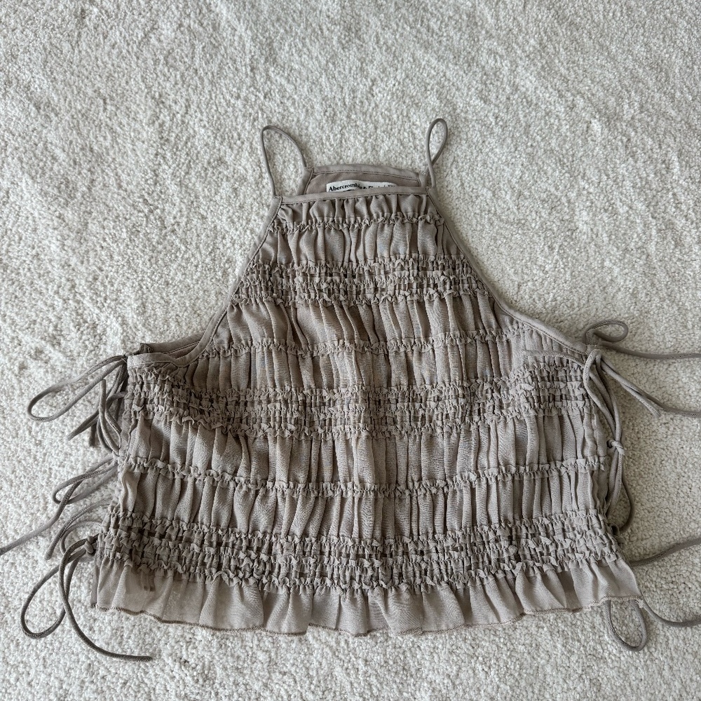 Abercrombie tie side halter top